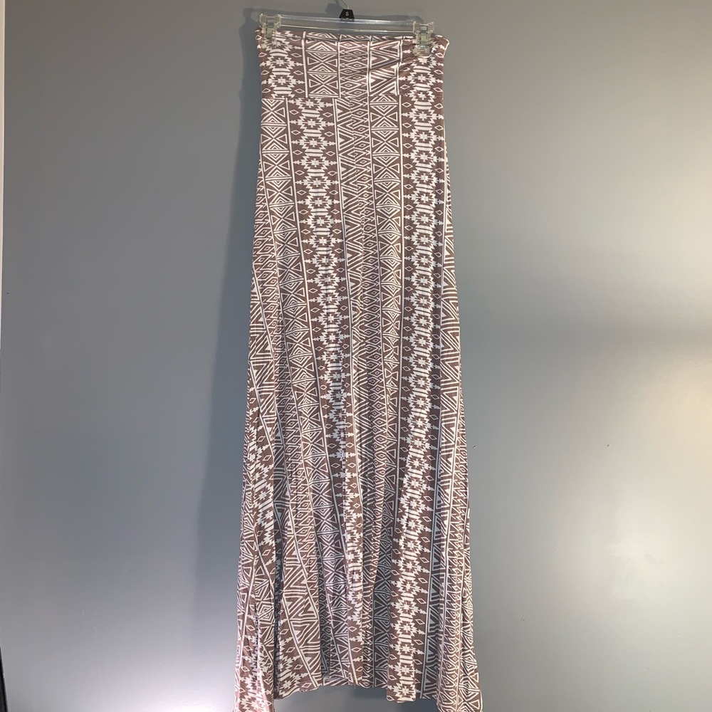 Maxi skirt